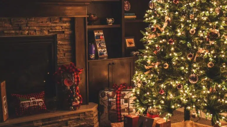 Christmas tree with gifts and lights