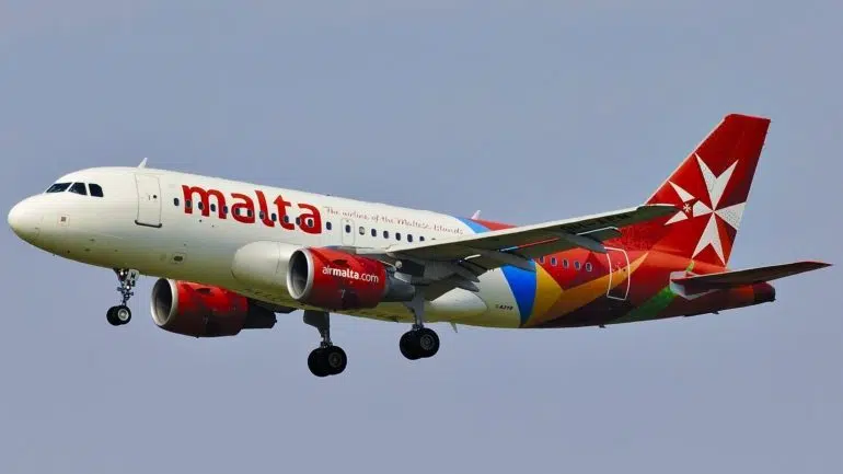 Air malta plane